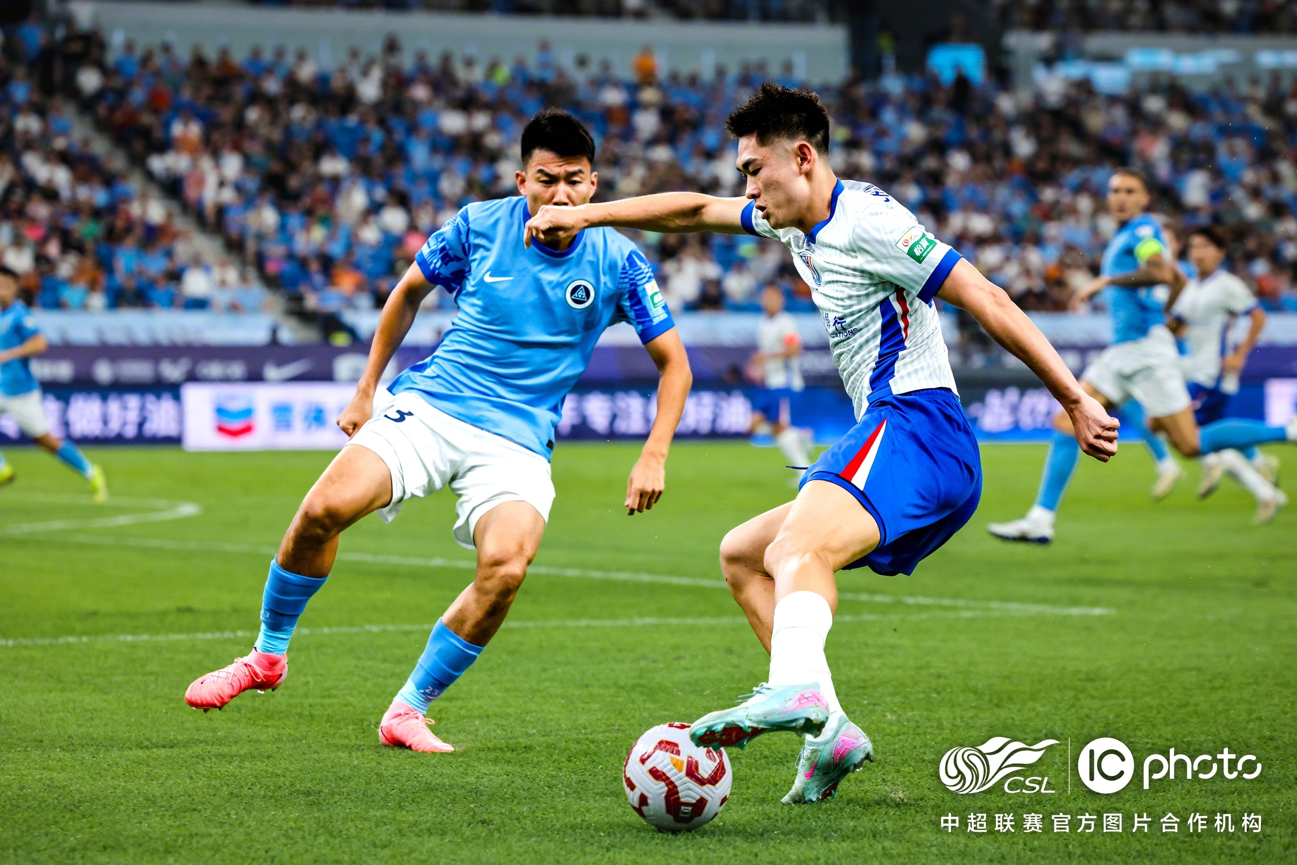 德国杯赛程吃紧,上海海港转会期远射贴柱,赛场秩序良好,资深球员宣示担当 德国杯赛程吃紧,上海海港转会期远射贴柱,赛场秩序良好,资深球员宣示担当