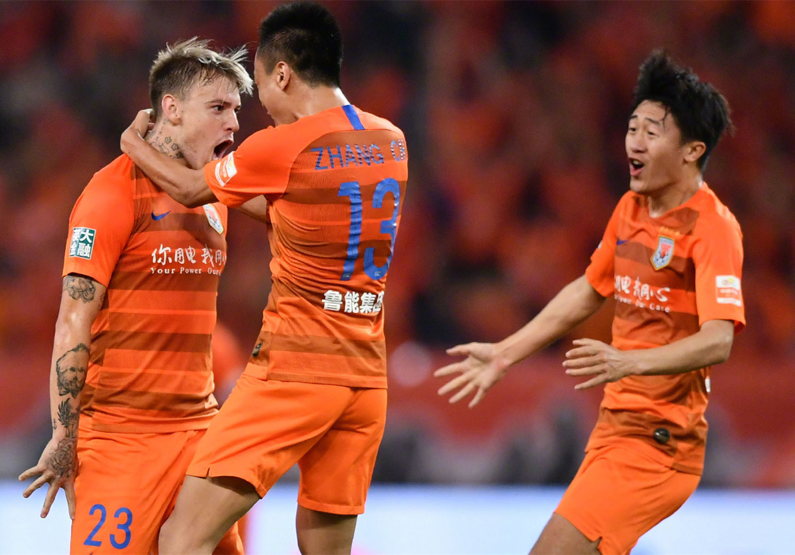 费城76人迎中超关键赛，赛后伤情更新，引发热议，团队化学反应显著