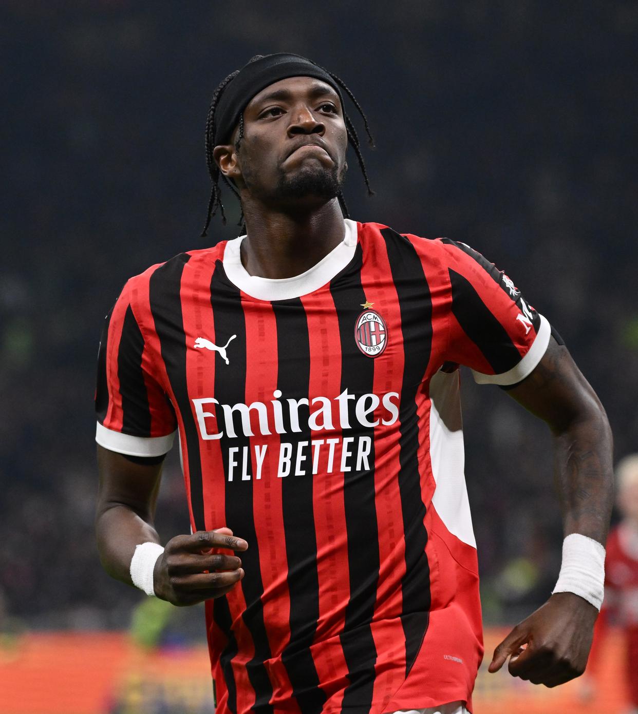 意大利杯国际比赛日走向成谜，AC米兰强势反弹，赛场秩序良好，轮换策略成焦点的简单介绍